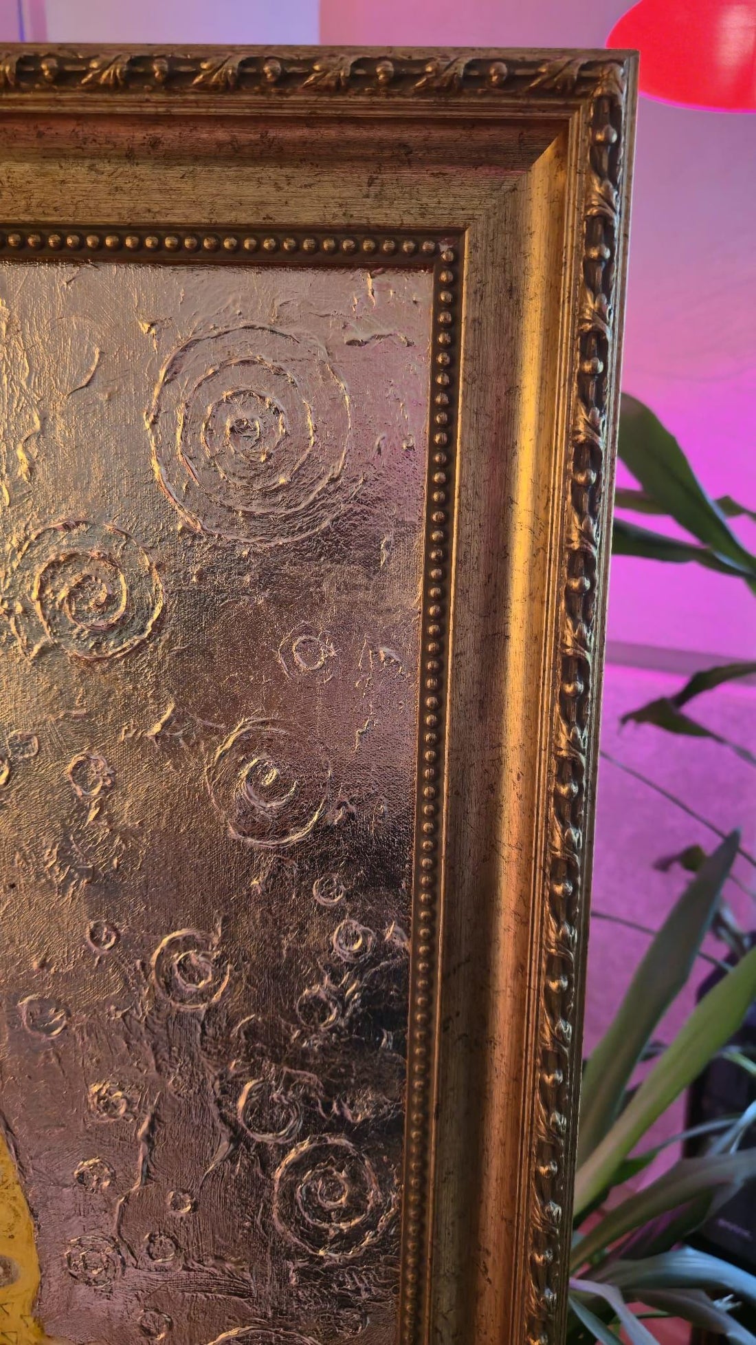 Frame Gustav Klimt The Kiss Exclusive Reproduction, Fine Art Canvas Print with Hand-Textured 24 Carat Gold Leaves, Vintage Golden Frame FOSHE ART